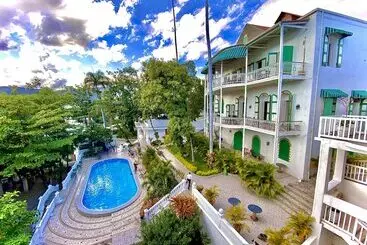 Otel Manoir Adriana