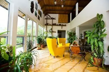 پانسیون Cherepanovs' Guest House