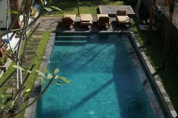 Pensjonat Seno Guesthouse & Cafe