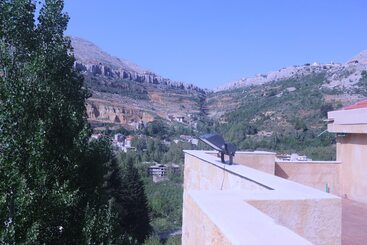 מלון דירות Soiree De Faraya