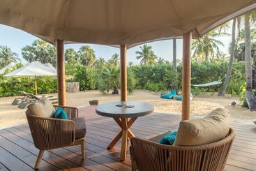 בית מלון כפרי Karpaha Sands