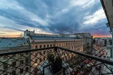 هتل Nevskiy Eclectic By Akyan