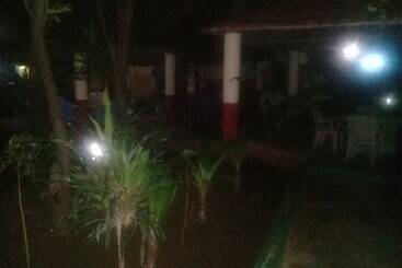 בית מלון כפרי Sun Park