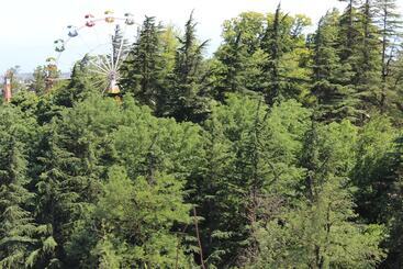 پانسیون Tasunia