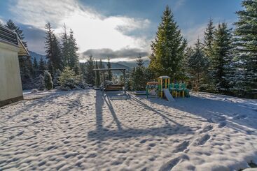 Turistlägenheter Rezydencja Marjo Z Basenem