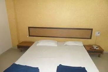 Hotel Tourist Home Lodging