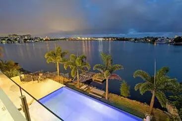 Vakantie-appartementen Lakehouse Family Oasis