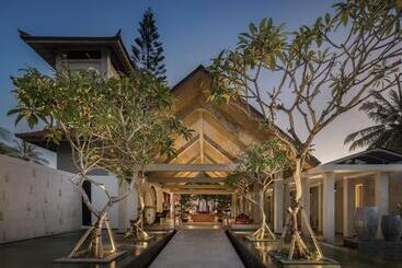 Pension Umadewi Surf & Retreat