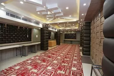 Hotel Kamat Inn