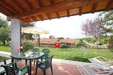 هتل Piani Di Clodia Holidaypark