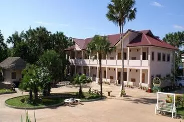 Hotel The Eternity Resort