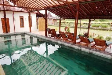 Pension Alamanda Family Villas & Pool