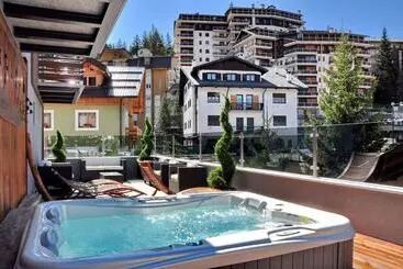 簡易ホテル Serendipity