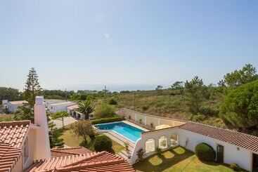 پانسیون Quinta Do Cabo Guesthouse