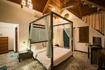 酒店 Waters Resorts By Spectrum