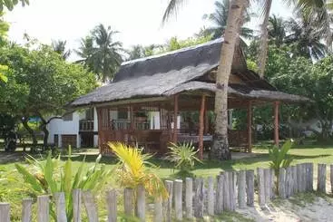 پانسیون Yama Beachfront House