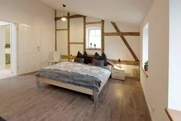 Turistihuoneistot Zur Alten Schmiede