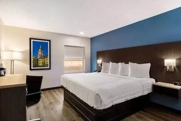 فندق Quality Inn South Bend Near Notre Dame