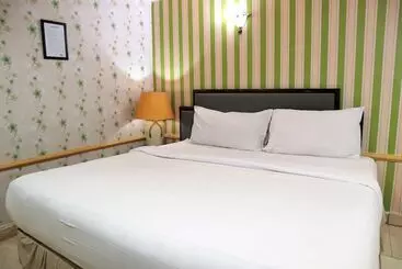 Hotel Oyo 1449 Istana Permata Dinoyo