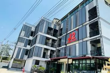 アパートホテル J2 Residence Chiang Rai