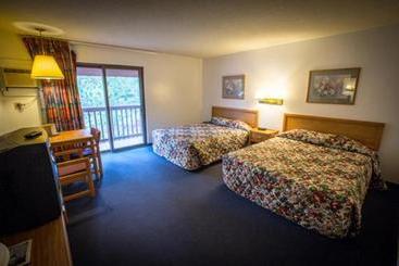 فندق Northern Pine Inn