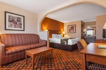 Szálloda Quality Inn & Suites Owasso Us 169