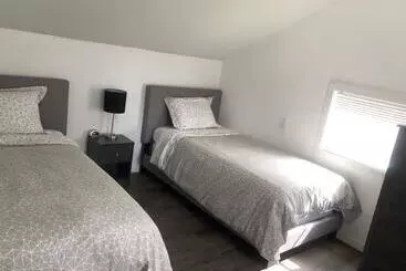 Retkeilymaja Reynolds House Inn