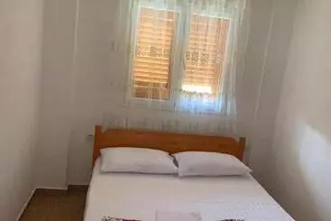 Pansiyon Denaj House