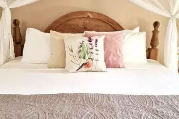 ホテル Arya Boutique Resort