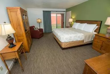 בית מלון כפרי Brown County Inn