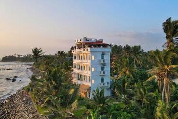 Hotel Lighthouse Ahangama