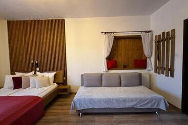 مبيت وإفطار Constantin Panzió