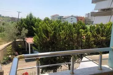 Pensió Guest House Murati