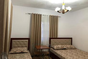 پانسیون Guest House Murati