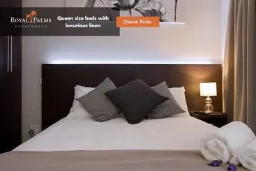 پانسیون Royal Palms Guest House