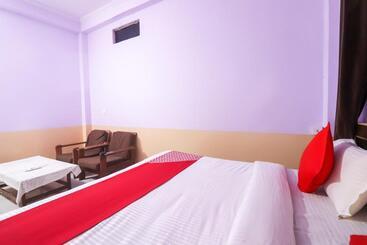 فندق Spot On 41586  Sunrise Inn