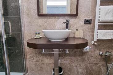 تختخواب و صبحانه Oltremare Giovino