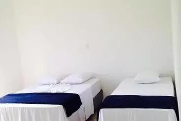 ペンション Pousada Manacá