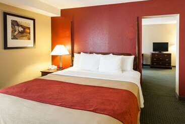 فندق Comfort Inn & Suites Statesville  Mooresville