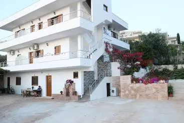 Aparthotel Vila Genci