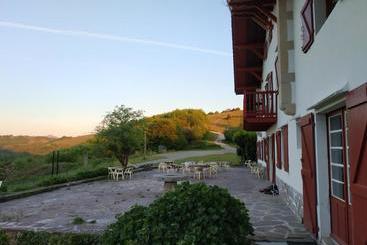 Bed and Breakfast Maison Hordago Chambres D'hôtes