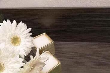 تختخواب و صبحانه Bari 102