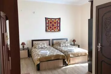 Pensão Saroy Guest House