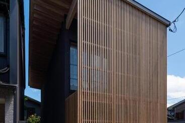 Ryokan Gunjo No Tsuki