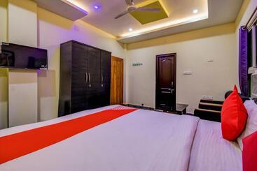 Hotel O Moonlight Premium