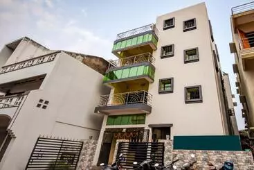 Hotel O Moonlight Premium