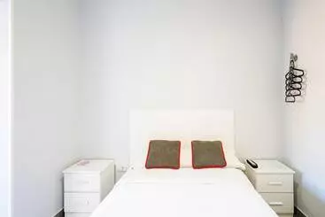 پانسیون Hostal Jireh