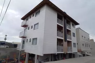 ペンション Pousada Massiambu