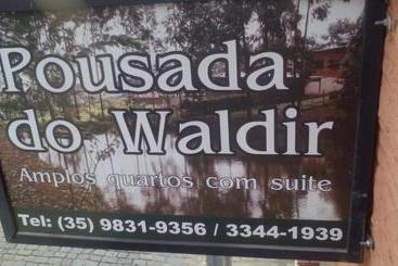 فندق صغير Pousada Moporã, A Antiga Pousada Do Waldir, Com Amplas Suítes No Centro De Aiuruoca