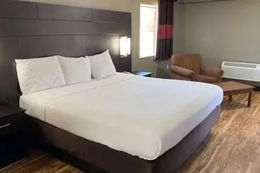 酒店 Days Inn By Wyndham Tupelo